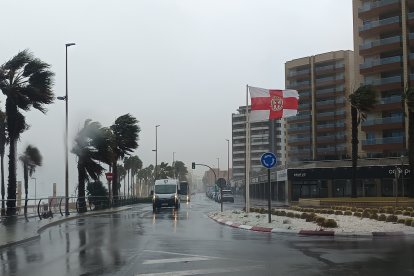 La borrasca 'Kristin' golpeó con fuerza Almería durante la jornada del miércoles.