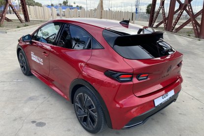 El nuevo Clio montado en la plataforma CMF-B ahora ofrece 4,12 metros de largo