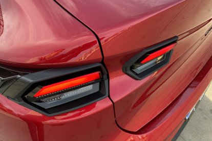 Interesantes cambios estéticos como las nuevas luces LED delanteras y traseras