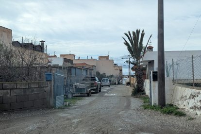 La entrada a la calle Libélula por la avenida Jornaleros.