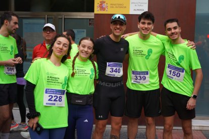 Las mejores imágenes de la II Carrera ‘Almería, en Marcha Contra el Cáncer’.