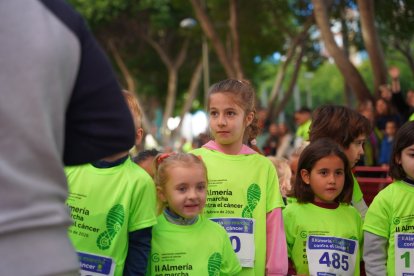 Las mejores imágenes de la II Carrera ‘Almería, en Marcha Contra el Cáncer’.