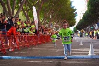 Las mejores imágenes de la II Carrera ‘Almería, en Marcha Contra el Cáncer’.