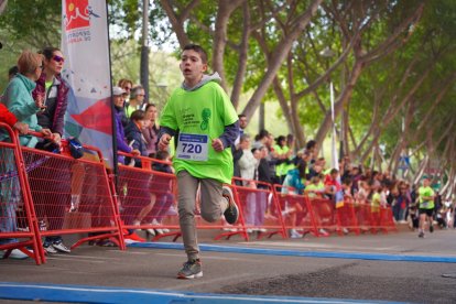 Las mejores imágenes de la II Carrera ‘Almería, en Marcha Contra el Cáncer’.