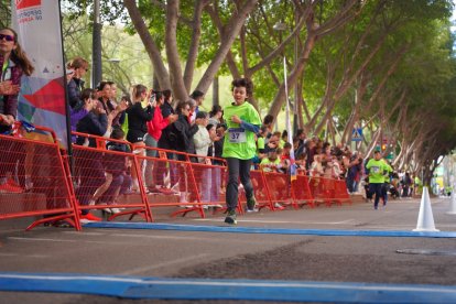 Las mejores imágenes de la II Carrera ‘Almería, en Marcha Contra el Cáncer’.