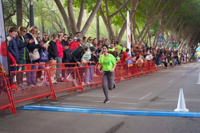 Las mejores imágenes de la II Carrera ‘Almería, en Marcha Contra el Cáncer’.