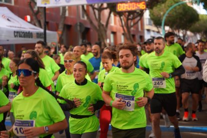 Las mejores imágenes de la II Carrera ‘Almería, en Marcha Contra el Cáncer’.