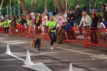 Las mejores imágenes de la II Carrera ‘Almería, en Marcha Contra el Cáncer’.