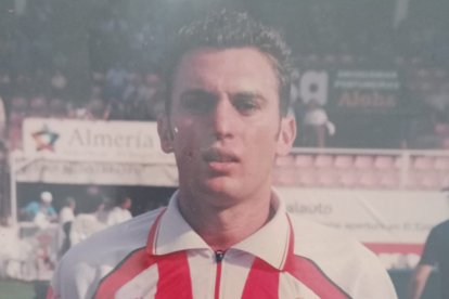 En la pretemporada de la 2001-2002, que terminó con el ascenso a Segunda División.
