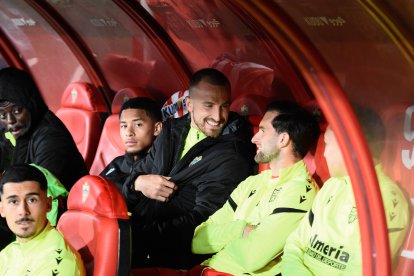 No se entiende un banquillo con Rodrigo Ely por su capacidad y aporte.