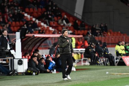 Al entrenador del Almería no le tembló el pulso con Morcillo.