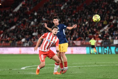 Estaba en todas las batallas el centrocampista del Andorra.