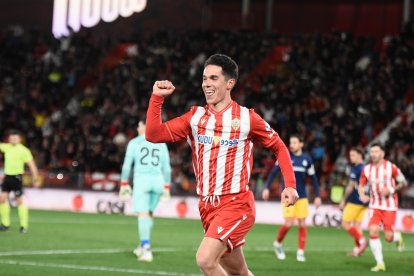 Arribas lleva 14 goles en 26 jornadas.