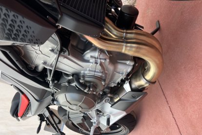 El bicilíndrico en paralelo de 659 cc, con una potencia en torno a los 100 CV.