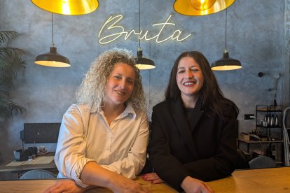 Carolina y Viorela las socias y dueñas de La Bruta.