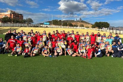 Foto de familia de URA Clan.