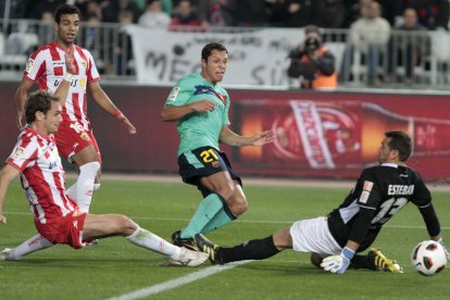 Junto a Carlos García, Michel Macedo y Adriano, del FC Barcelona, en el Mediterráneo.