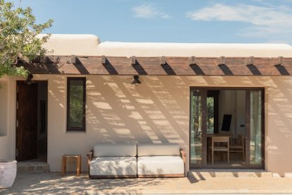 La fachada de Cortijo Playazo.