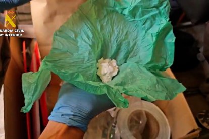 Imagen de archivo de cocaína incautada por la Guardia Civil.