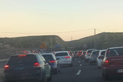 Mucha paciencia para los conductores que van en dirección Almería por la A92.