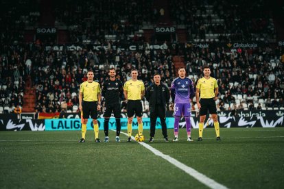 Desde el sorteo de campos al pitido final Cristiano rondaba en el ambiente.