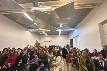 La Escuela de Arte y Superior de Diseño Carlos Pérez Siquier recibió a los acuarelistas.