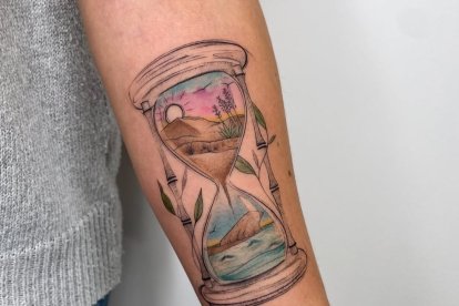 Las dunas de Mónsul en un reloj de arena.