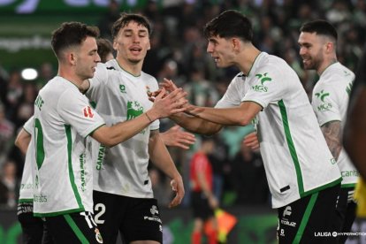 El Racing de Santander sufrió pero ganó al Córdoba.
