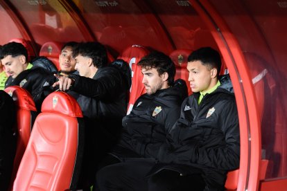 Lo que se quedan en el banquillo salen como motos al partido.
