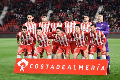 Feliz desde la foto para rendir al máximo nivel con el Almería.