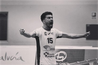 Carácter y garra con el Unicaja Costa de Almería, del que se fue en 2022.