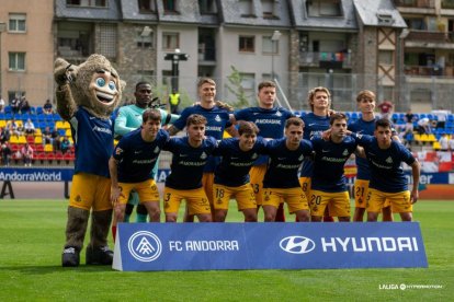 El Andorra juega igual dentro y fuera de casa siendo un caudal goleador.