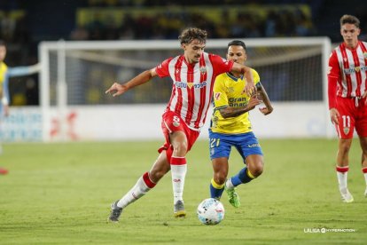 Ahora viste de amarillo y busca lo mismo que el que fuera su club.