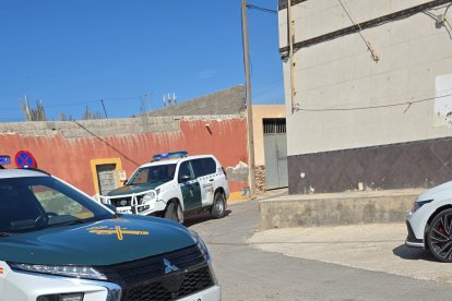 La Guardia Civil llega al lugar del tiroteo.