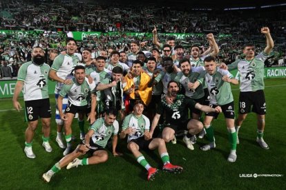 El ascenso a Primera lo cambia todo para un histórico de LaLiga.