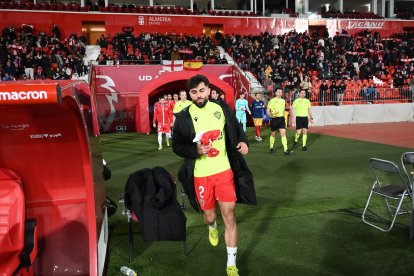 El futuro de Arnau Puigmal sigue en el aire en la UD Almería.