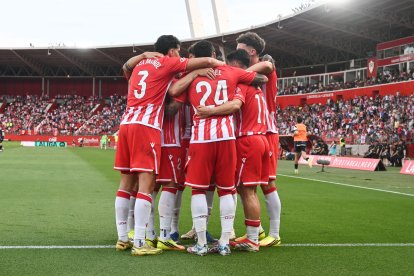 Arropados para intentar conseguir el ascenso por la vía del Play Off.