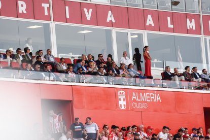 El presidente del Almería no se quiso perder el triunfo para el Play Off.