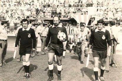 Joaquín Ramos Marcos fue el encargado de dirigir aquel inolvidable partido.