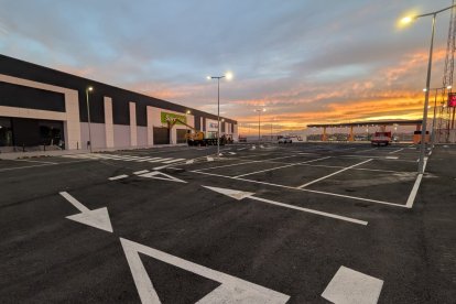 Recinto del nuevo parque comercial de El Ejido.