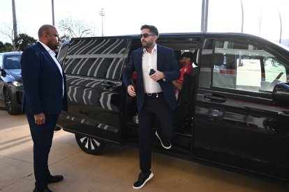 Mohamed Al-Khereiji no hace cuentas de los kilómetros que hace entre Arabia Saudí-Almería y viceversa y sí de lo importante que es estar al lado de los futbolistas.