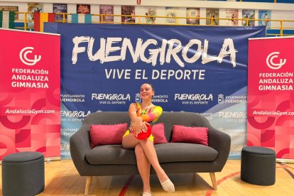 El Club Deportivo Gimnasia Rítmica Vera conquista Andalucía con un oro, un bronce y un diploma.