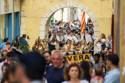 Así fue el espectacular Gran Desfile de Moros y Cristianos en Vera.