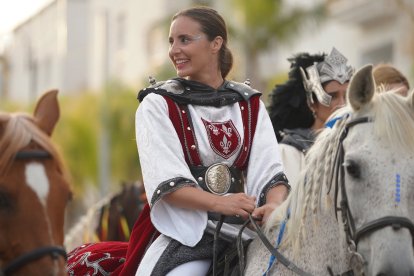 Así fue el espectacular Gran Desfile de Moros y Cristianos en Vera.