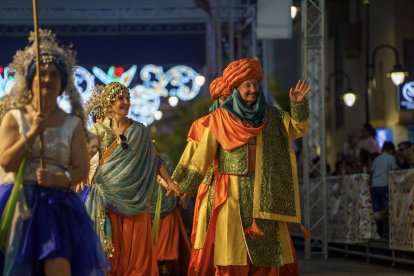 Así fue el espectacular Gran Desfile de Moros y Cristianos en Vera.