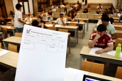 Primera jornada de la PAU extraordinaria este 2026.