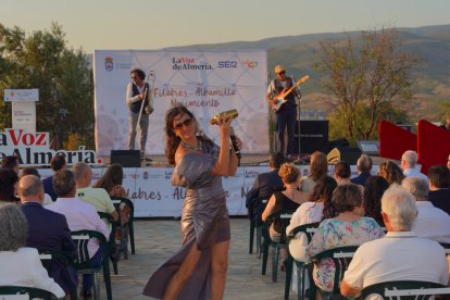 Momento de la actuación musical.