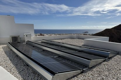 Autoconsumo residencial de 5 kW. Solución contrapesada Esdec.