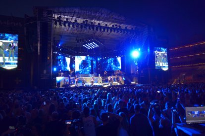 Chayanne llenó el reciento en el inicio de su gira