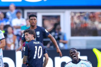 Momento de la grave lesión de Onana en el Mundial.